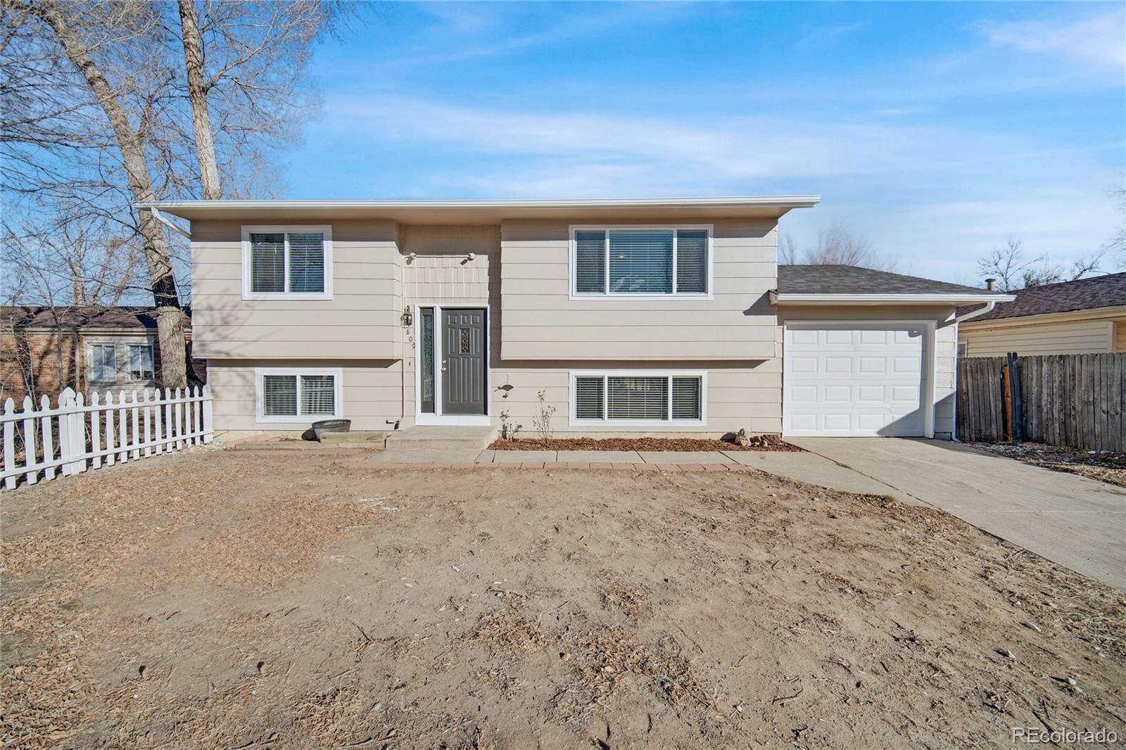 Hennessy Ct, Colorado Springs, CO 80909