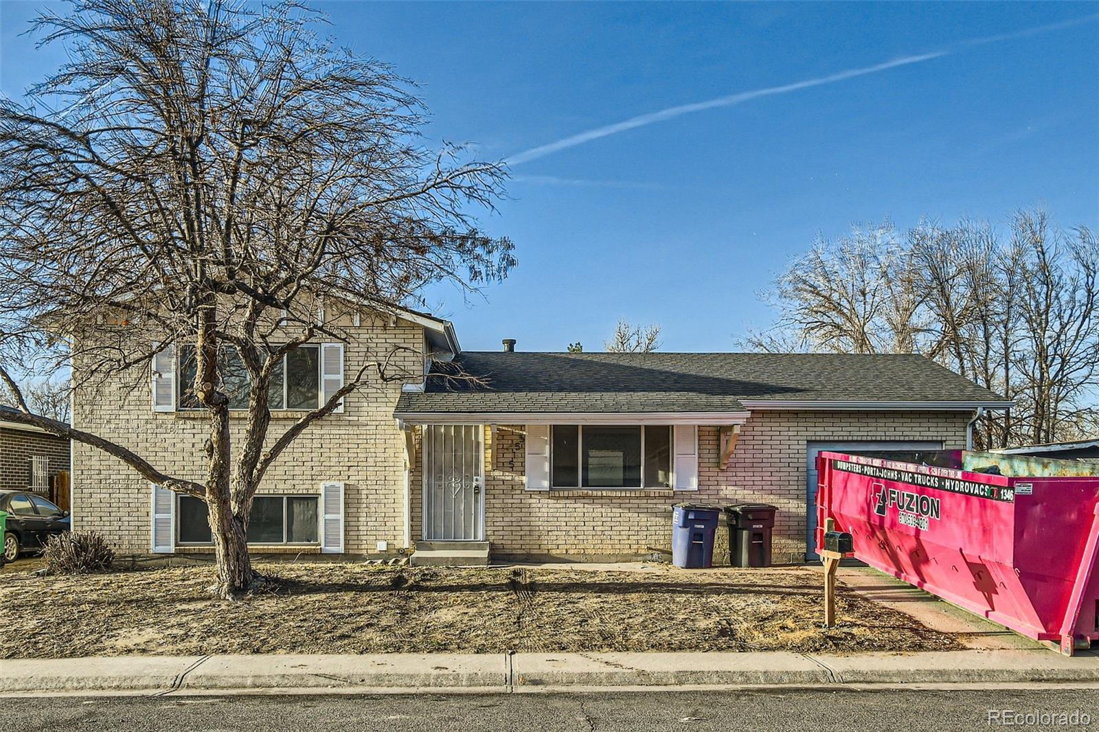 Chandler Ct, Denver, CO 80239