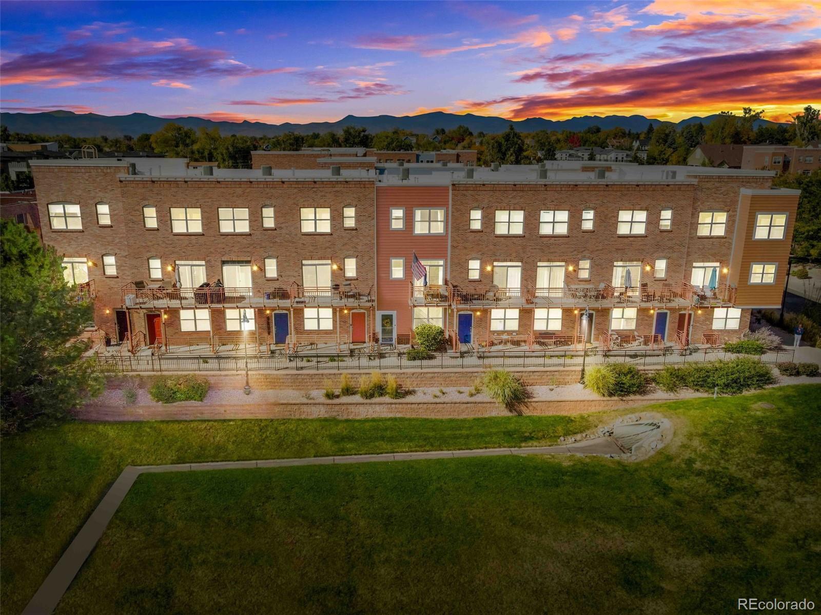 W 54th Ave, Arvada, CO 80002