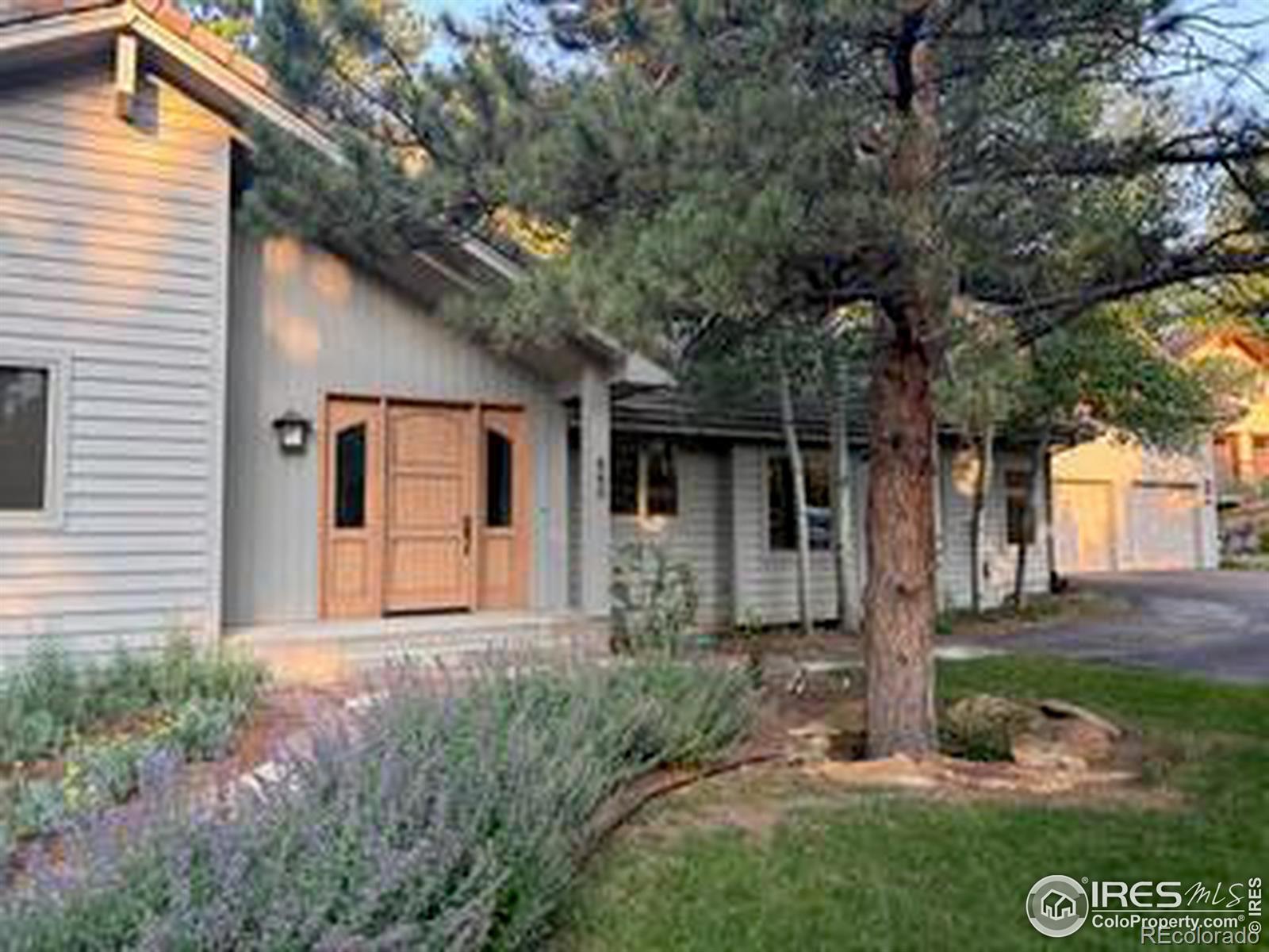 W Elkhorn Ave, Estes Park, CO 80517