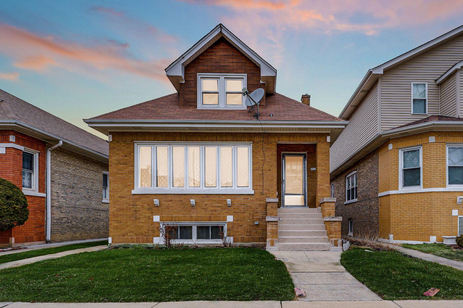 W Eddy St, Chicago, IL 60641