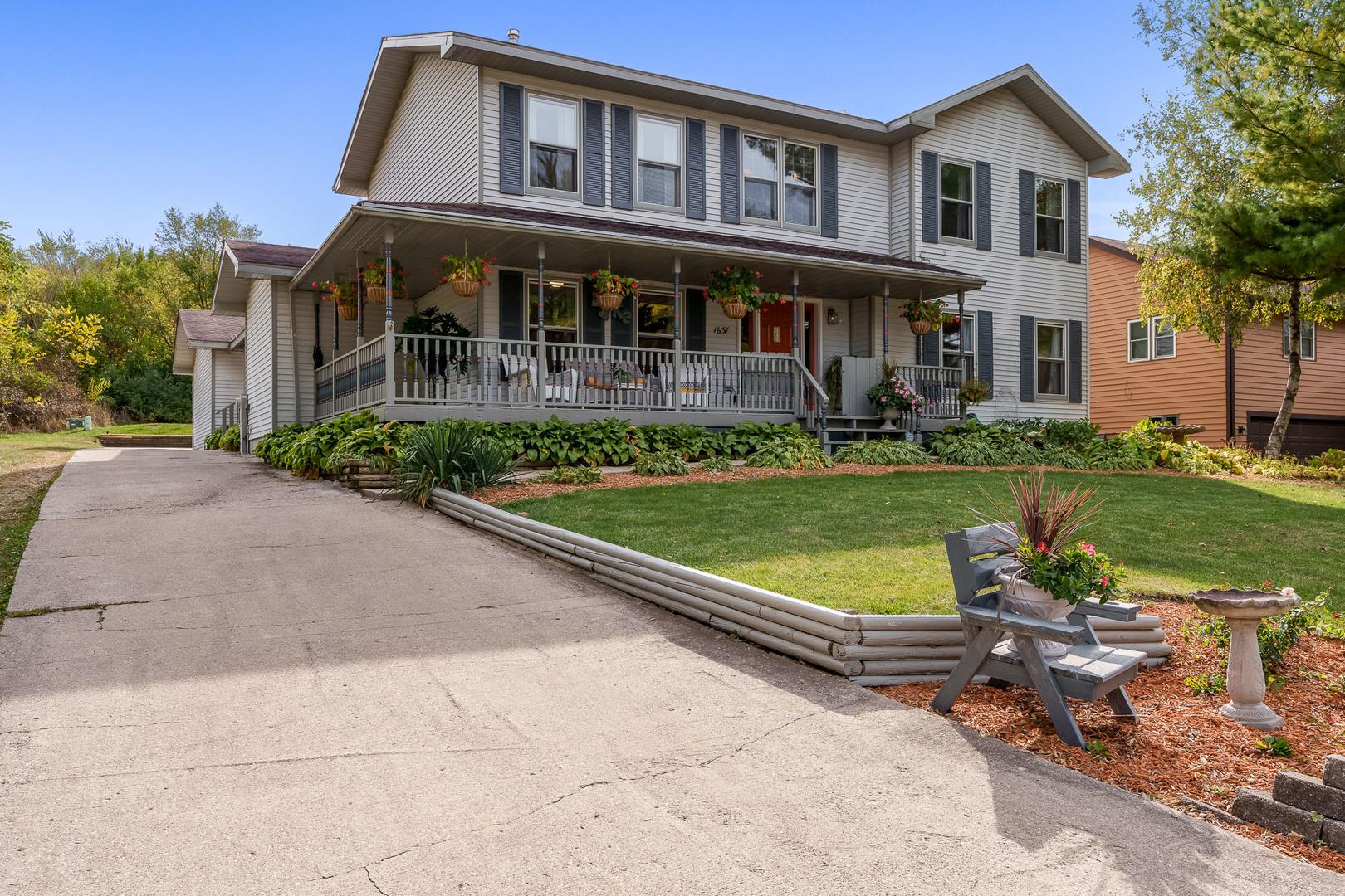Candlewick Dr Sw, Poplar Grove, IL 61065