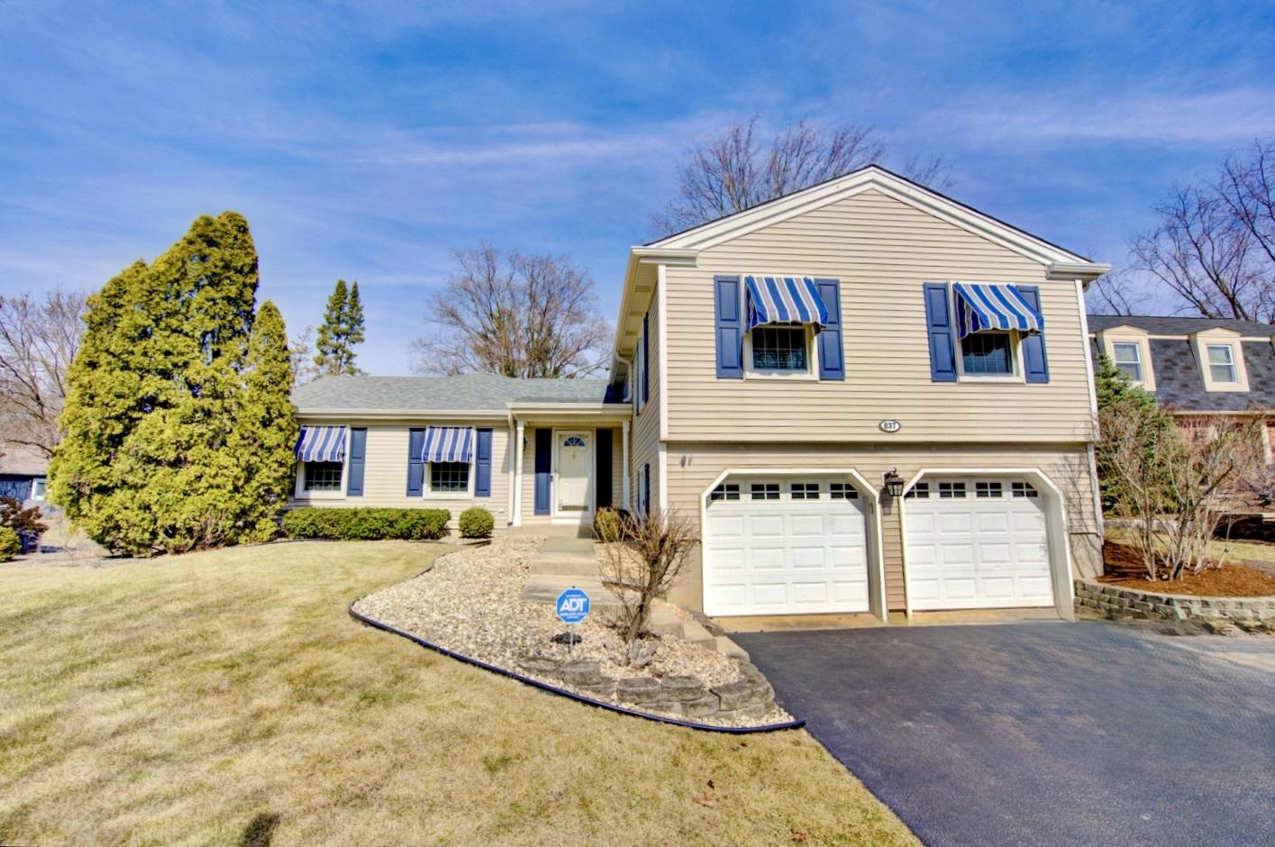 Mill Race Ln, Naperville, IL 60565