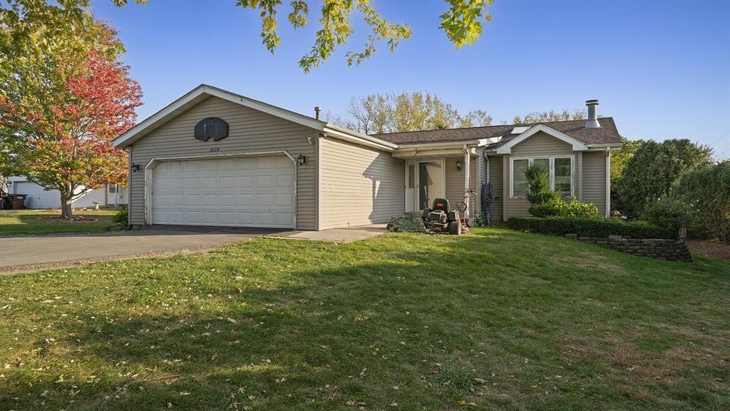 W 9th St, Belvidere, IL 61008
