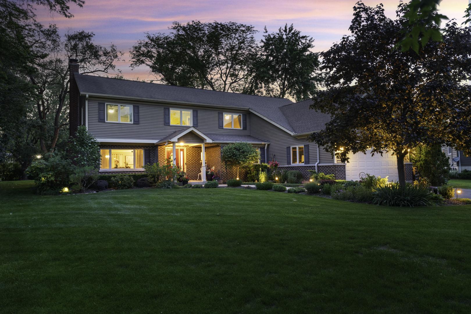 Karns Rd, Naperville, IL 60563