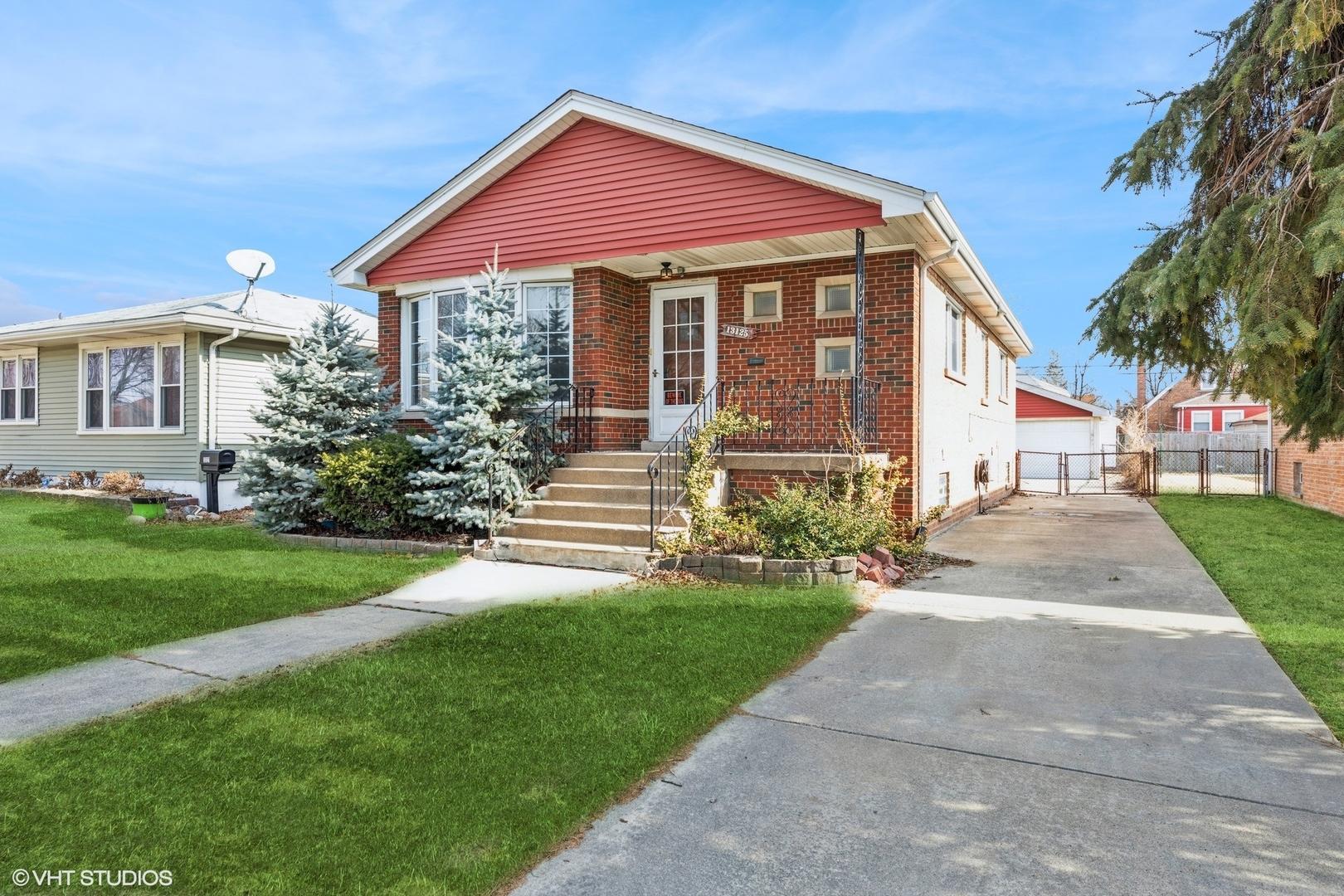 S Manistee Ave, Chicago, IL 60633