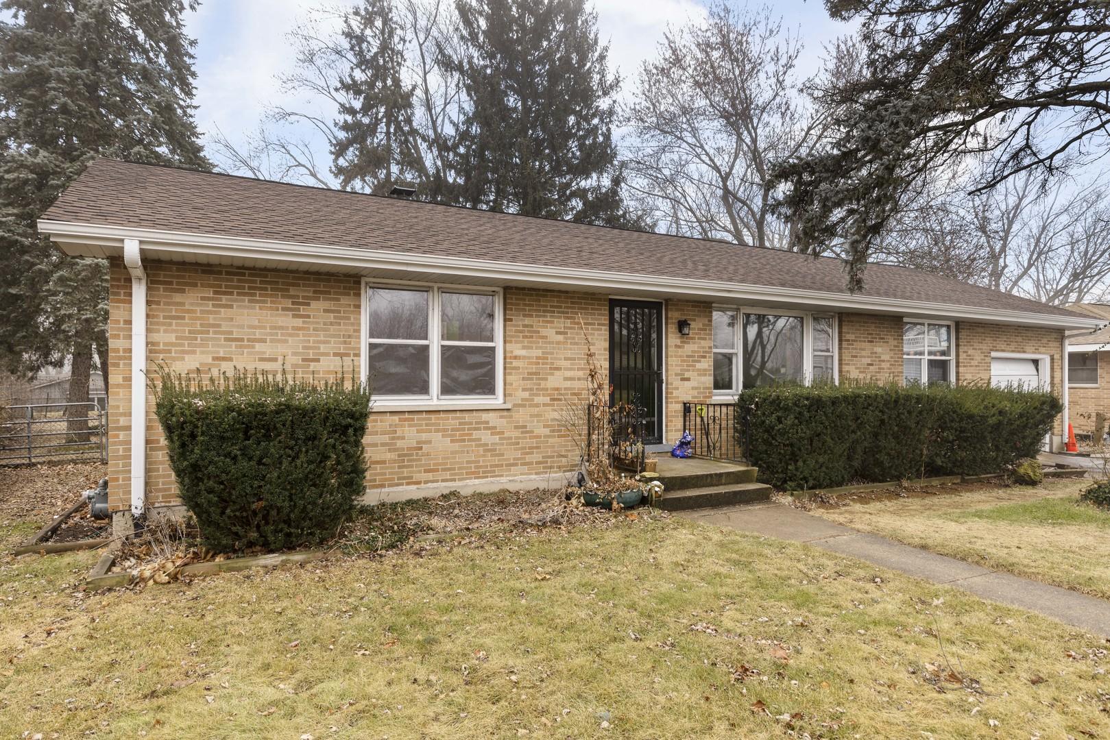 Sunset Ln, Algonquin, IL 60102
