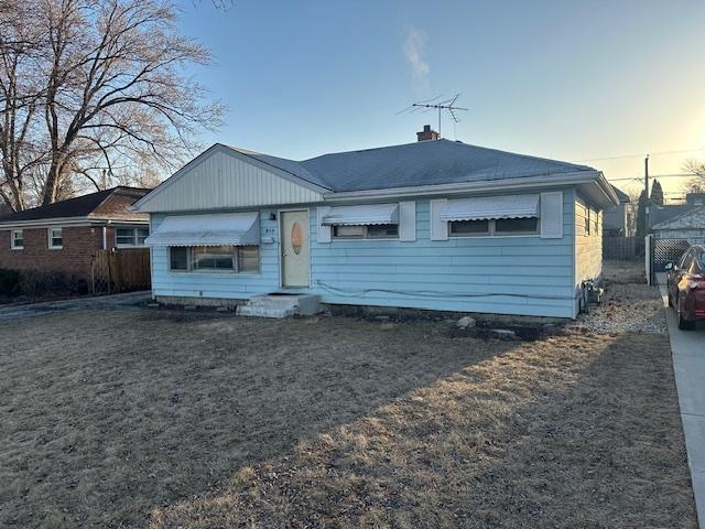 N Forest Ave, Mount Prospect, IL 60056