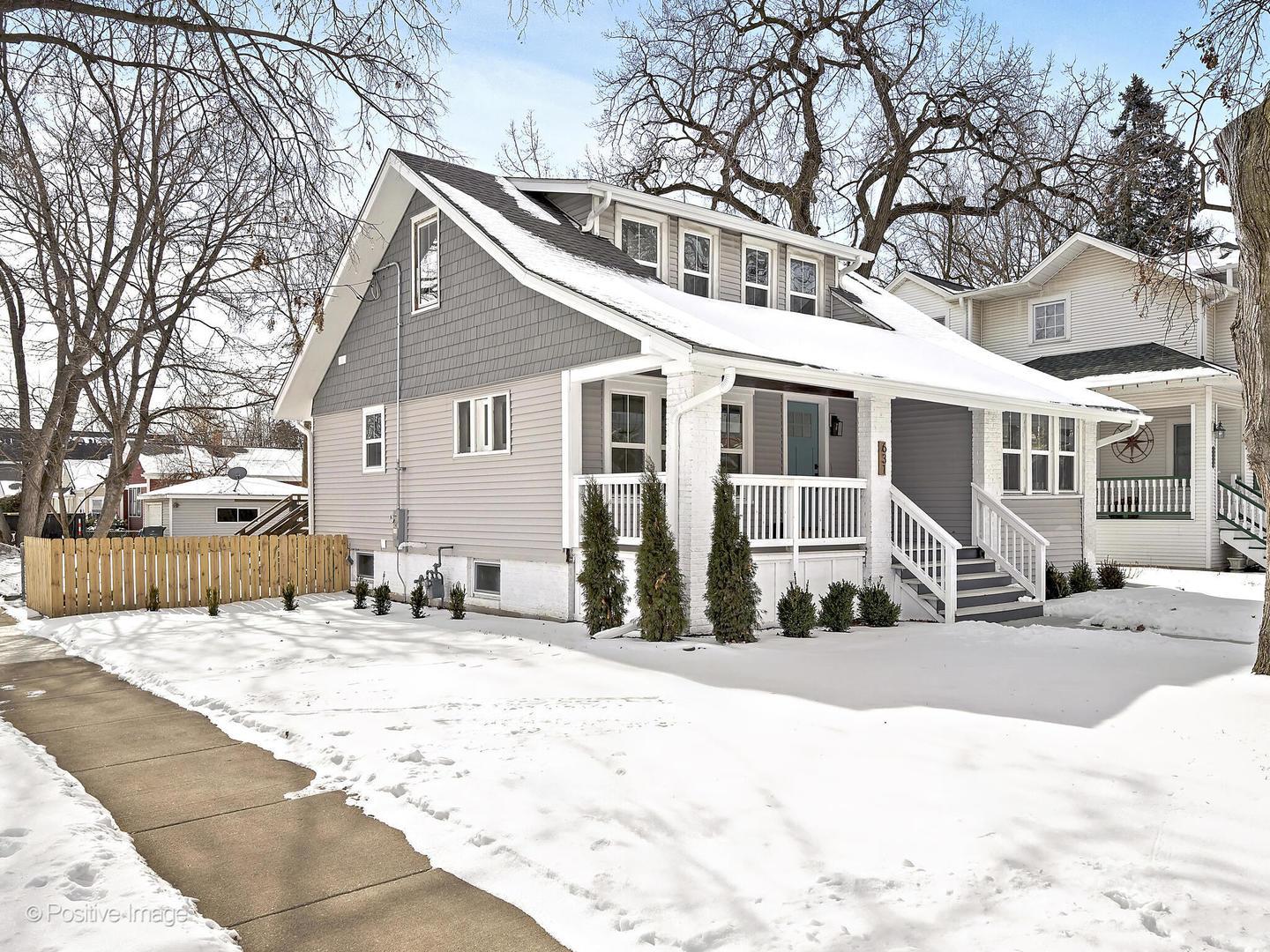 Maple Ave, Downers Grove, IL 60515