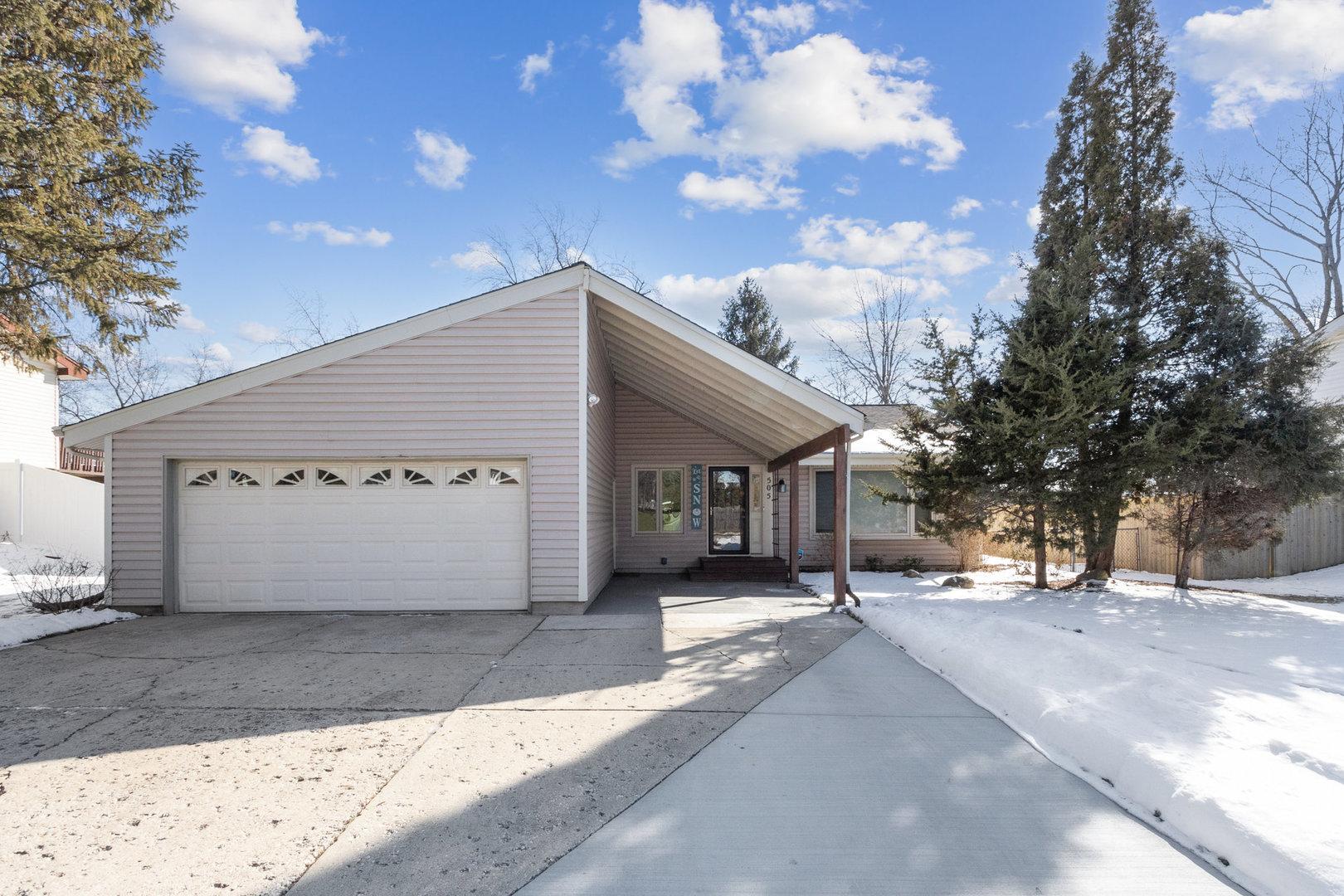 Buckeye Ln, Bolingbrook, IL 60440