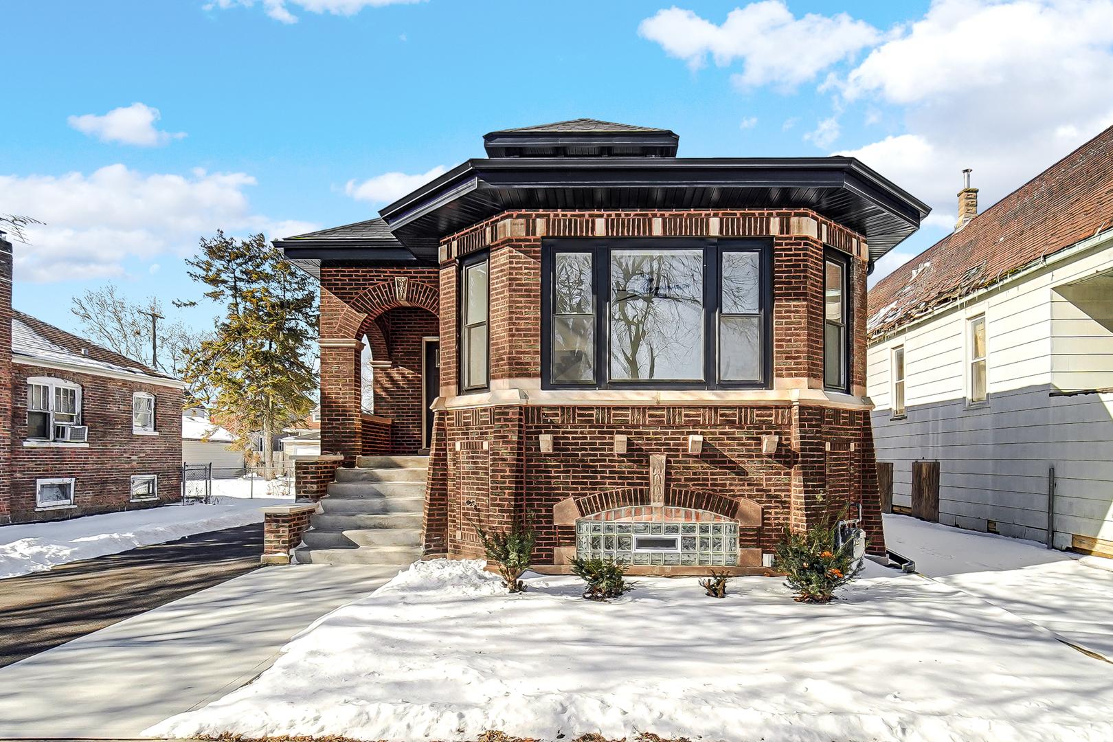 S Wallace St, Chicago, IL 60620