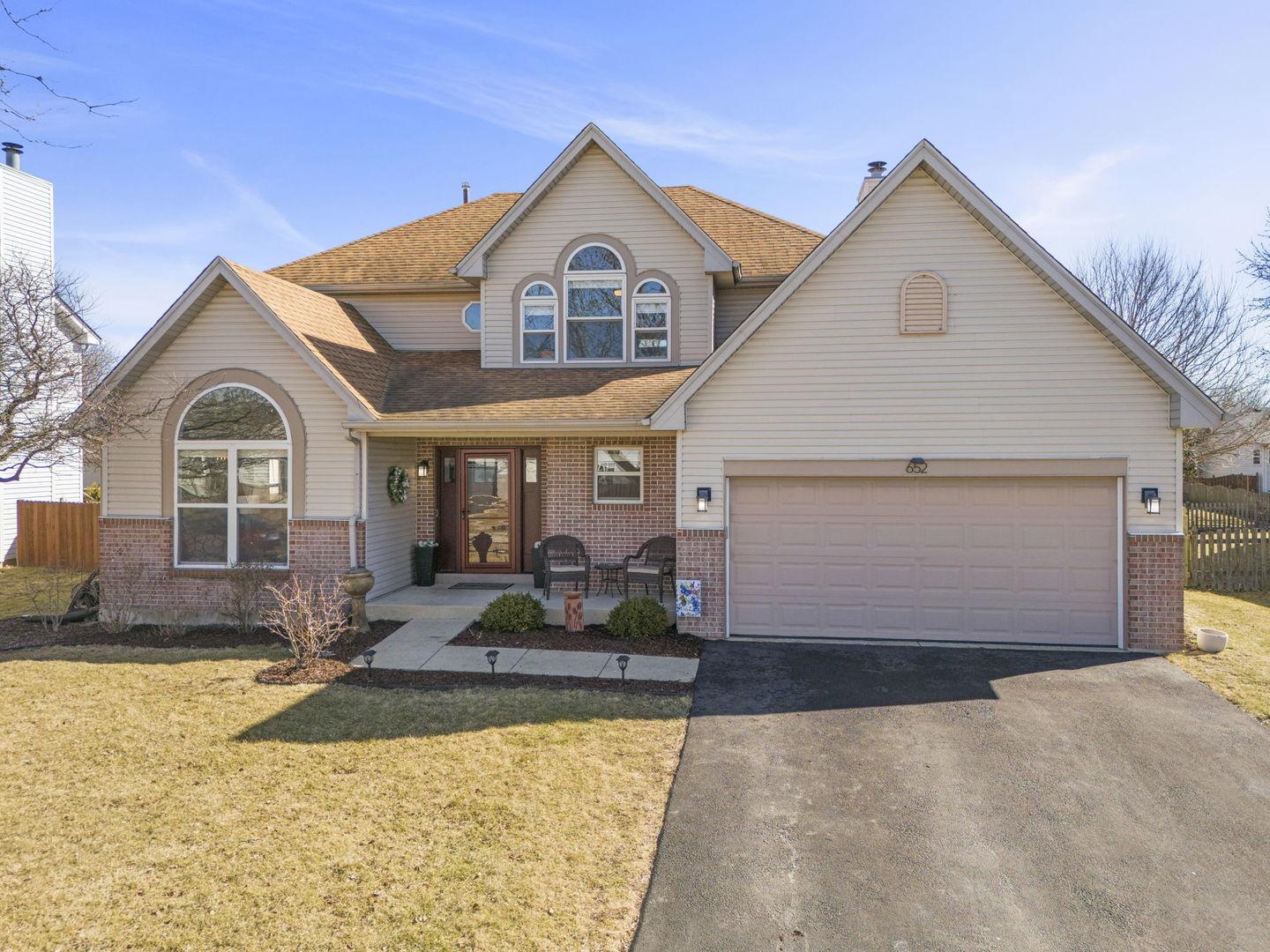 Timberline Dr, Bolingbrook, IL 60490