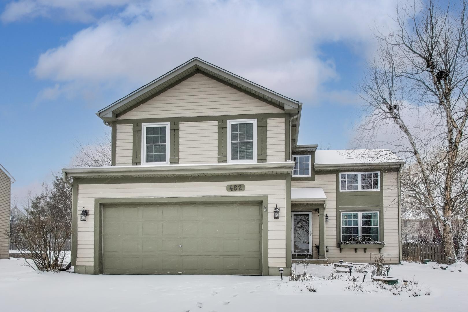 Country Pl, Lindenhurst, IL 60046