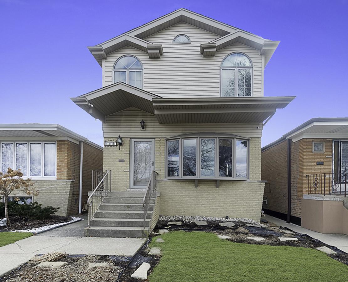 W 63rd Pl, Chicago, IL 60638