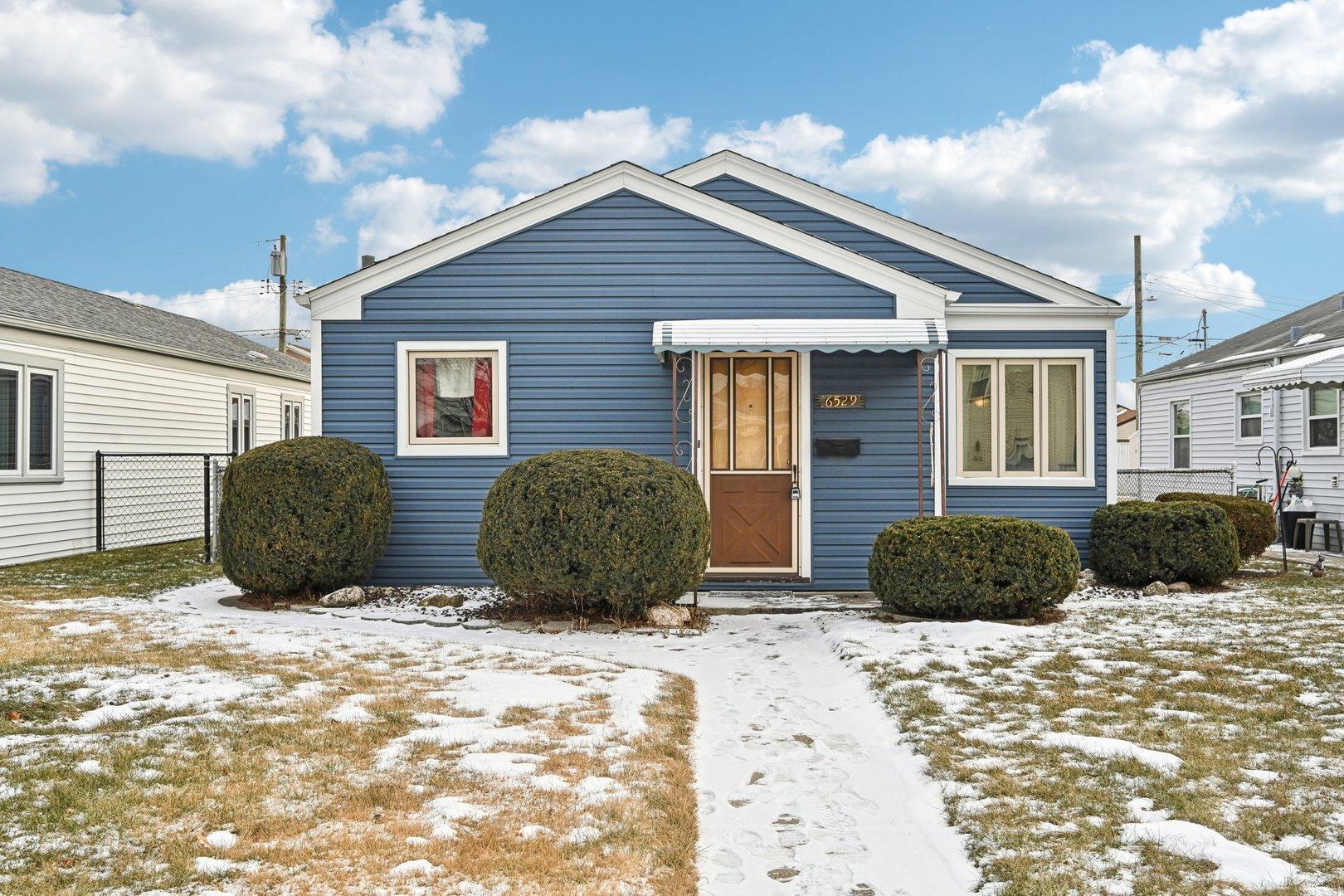 W 60th Pl, Chicago, IL 60638