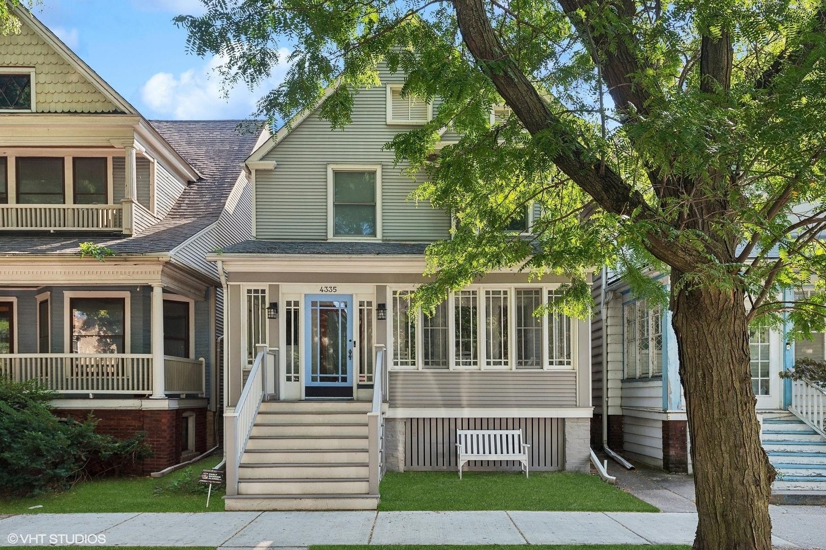 N Greenview Ave, Chicago, IL 60613