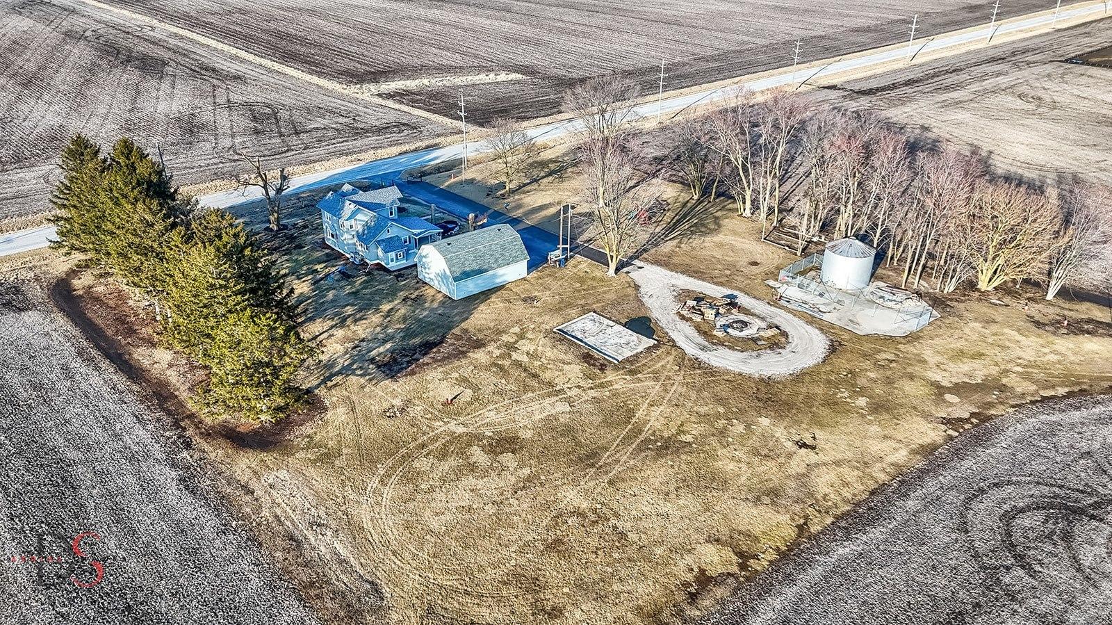 W Dupont Rd, Morris, IL 60450