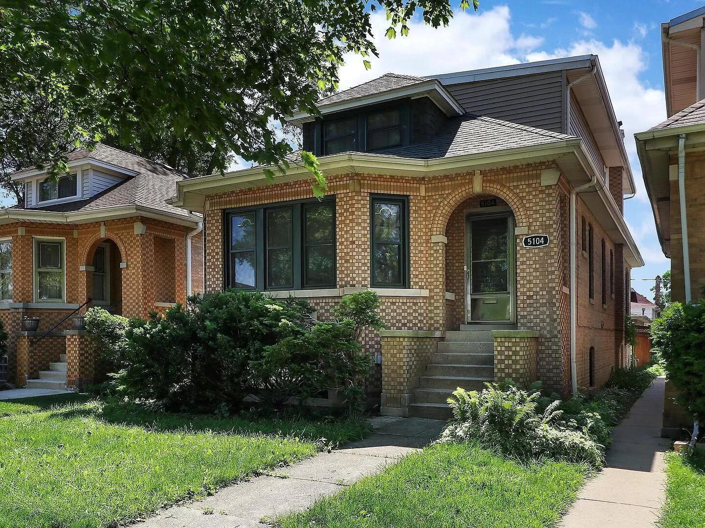 N Kilbourn Ave, Chicago, IL 60630