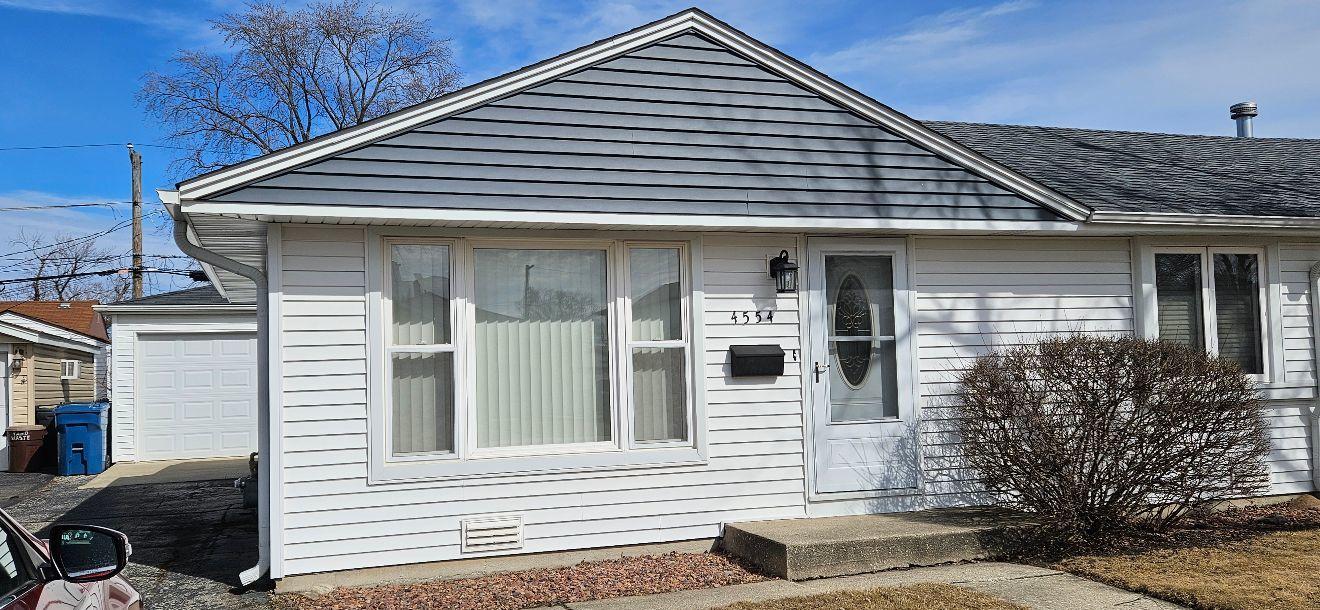W 88th Pl, Hometown, IL 60456