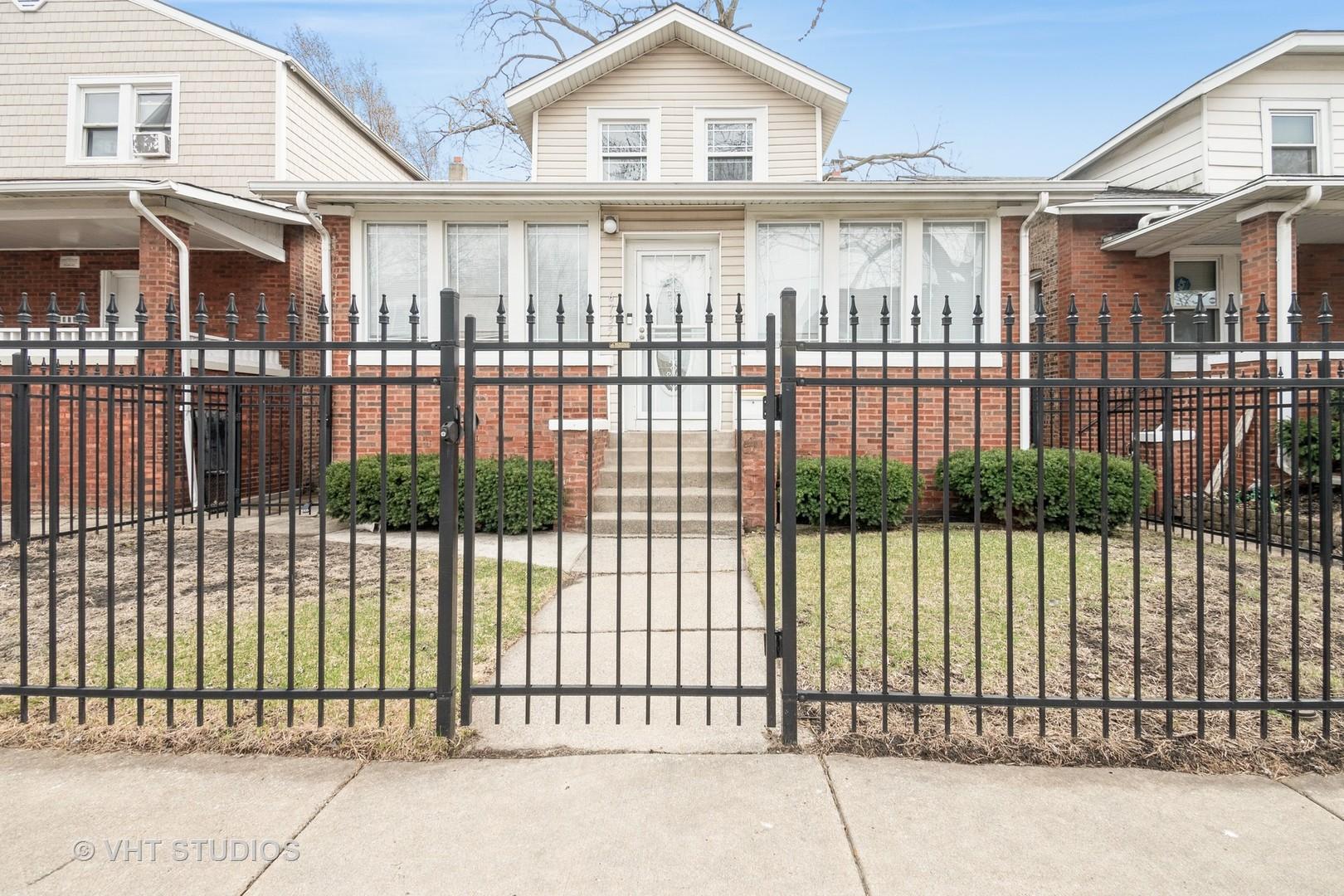 S Saint Lawrence Ave, Chicago, IL 60637