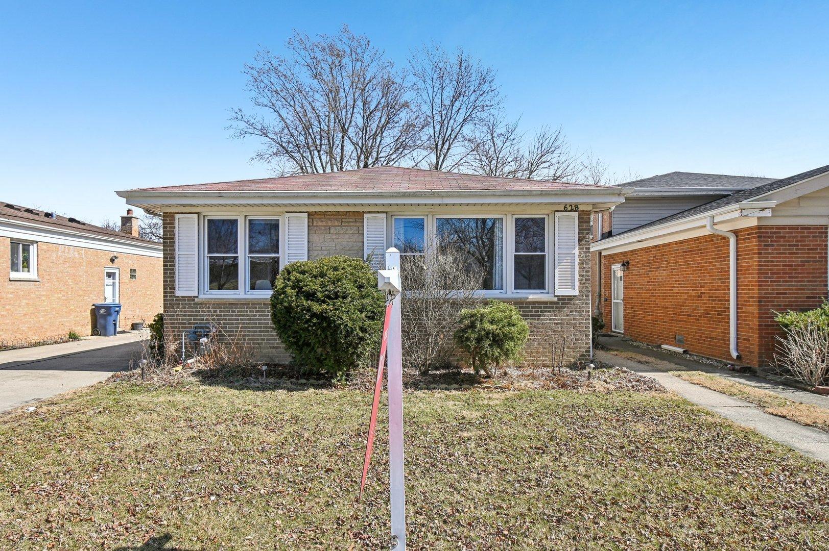 Laramie Ave, Wilmette, IL 60091
