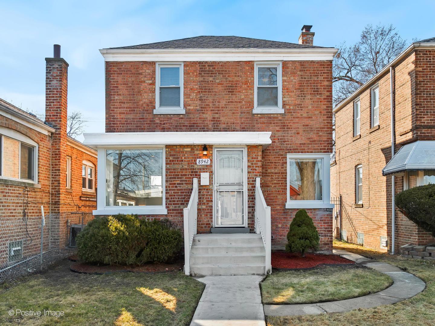 S Crandon Ave, Chicago, IL 60617