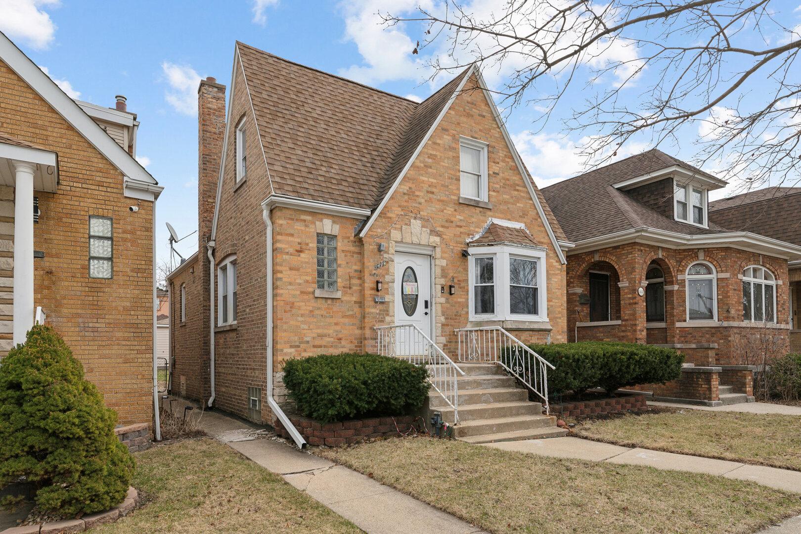 N Oak Park Ave, Chicago, IL 60634