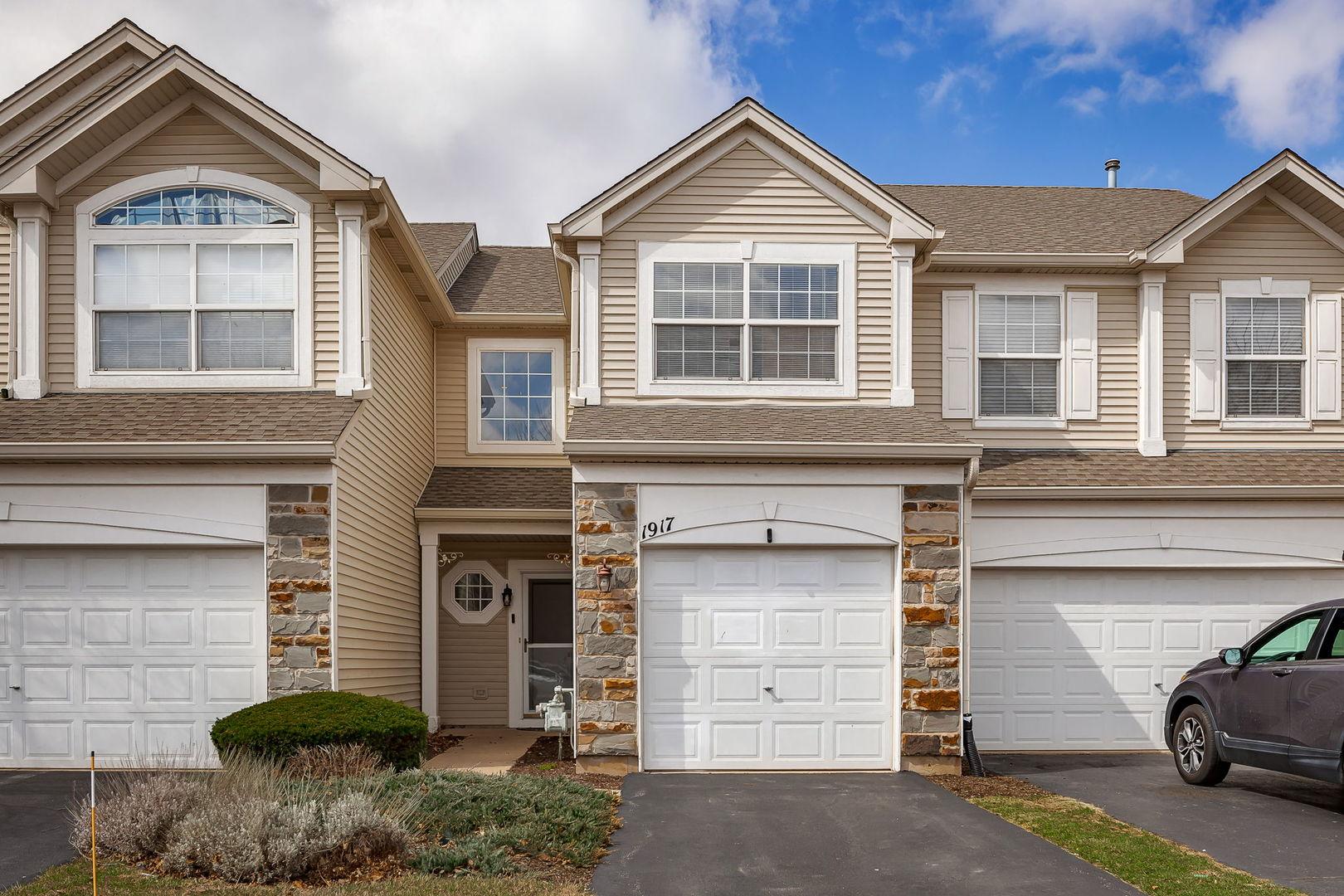 Misty Ridge Ln, Aurora, IL 60503