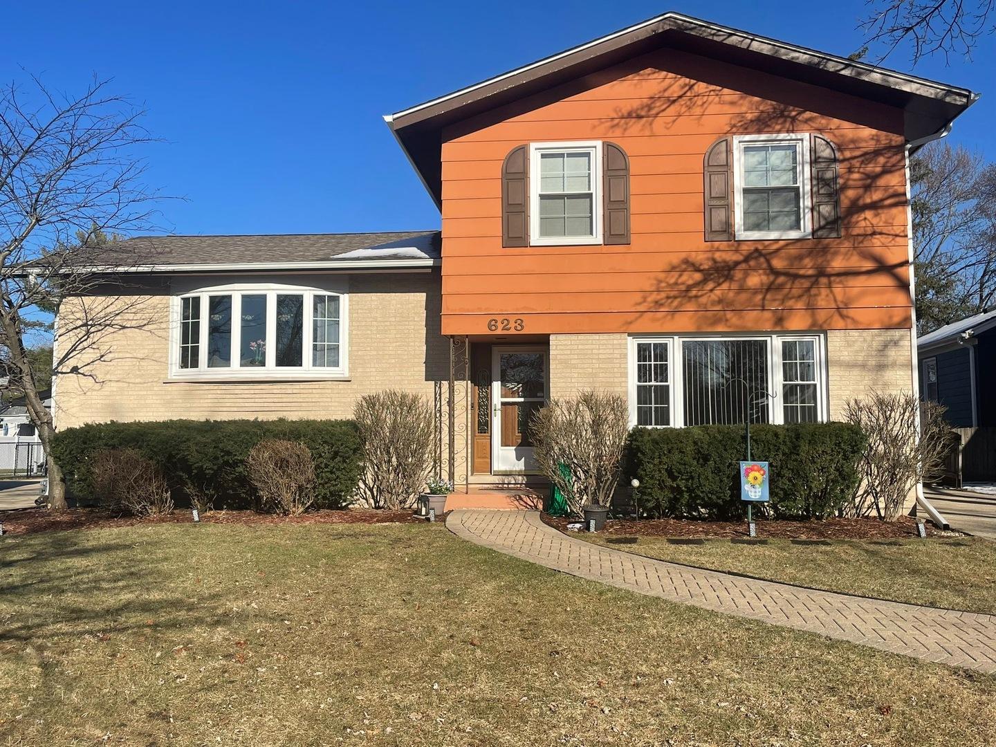 S Lombard Ave, Lombard, IL 60148