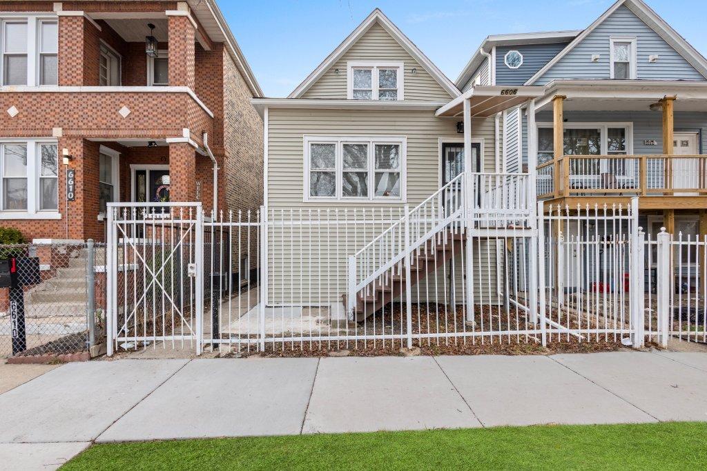 S Talman Ave, Chicago, IL 60629