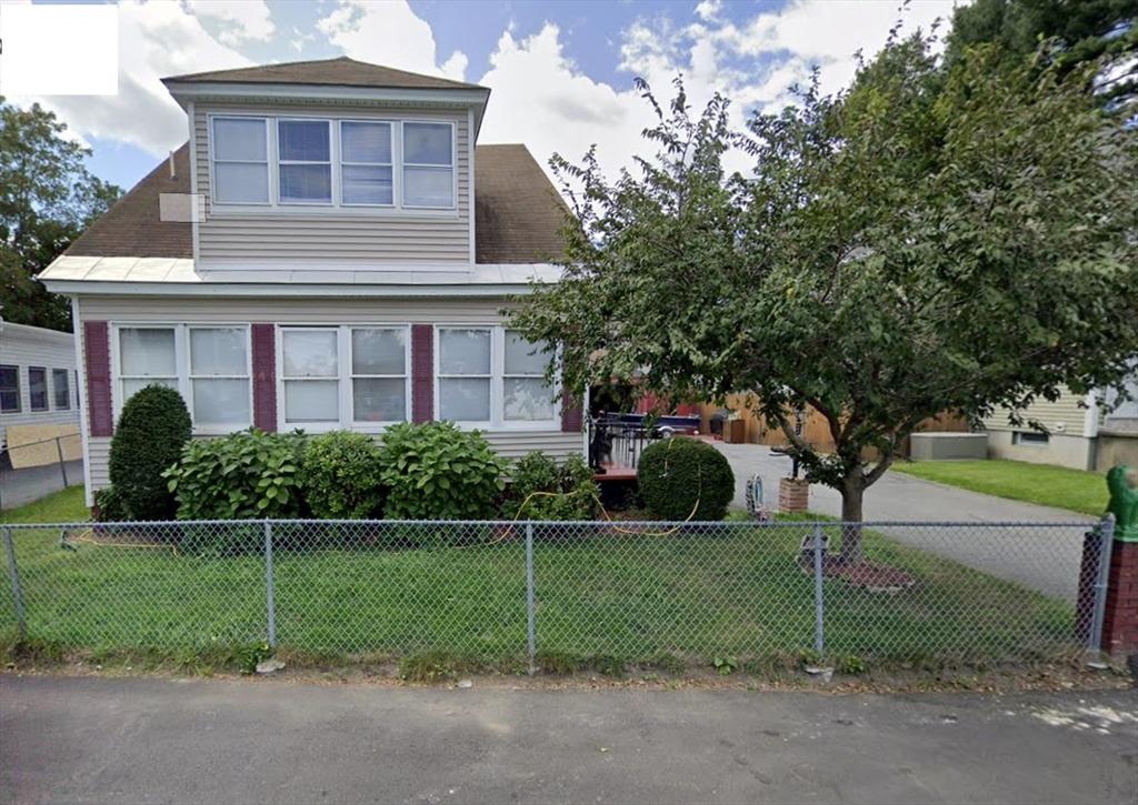 Joffre St, Lowell, MA 01851