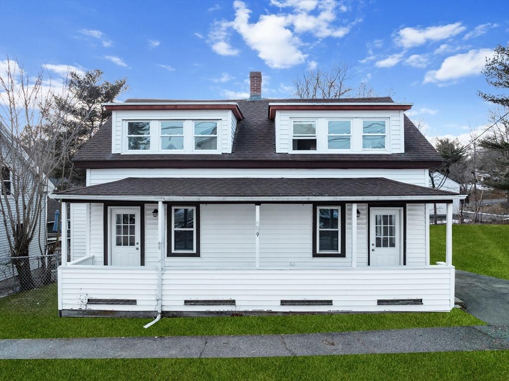 Green St, Dudley, MA 01571