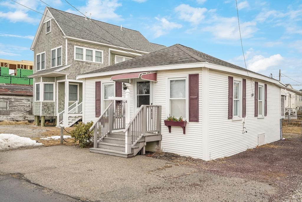 Cable Ave, Salisbury, MA 01952