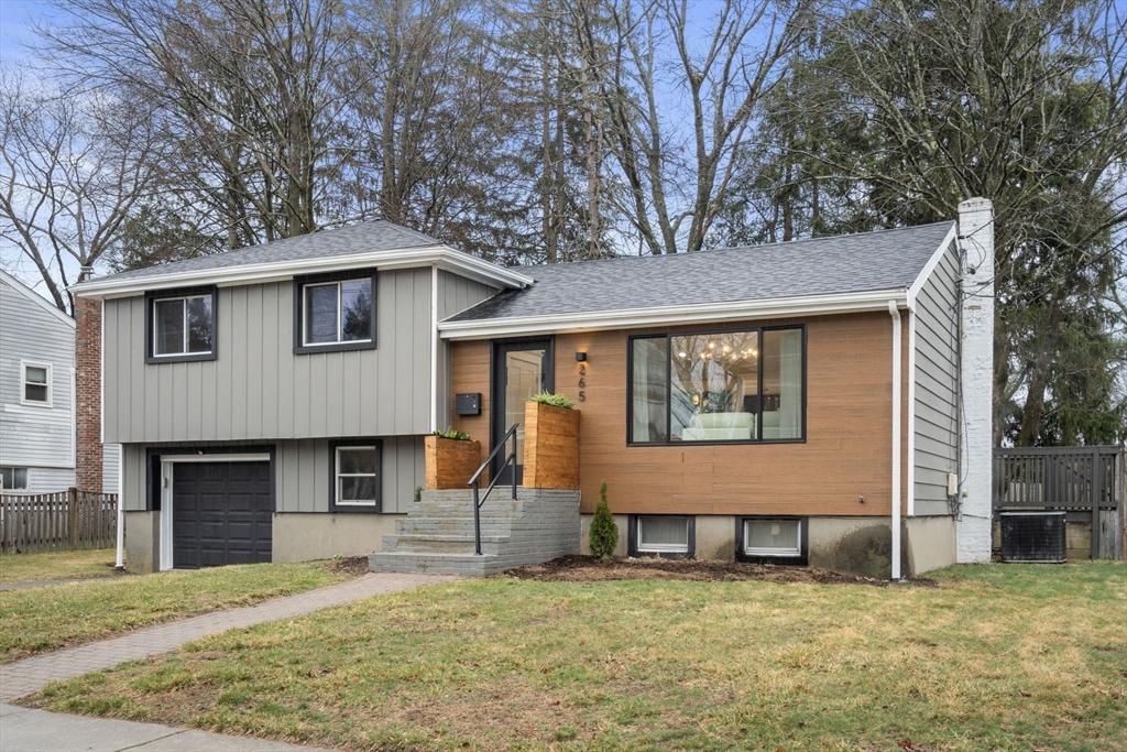Spiers Rd, Newton Center, MA 02459
