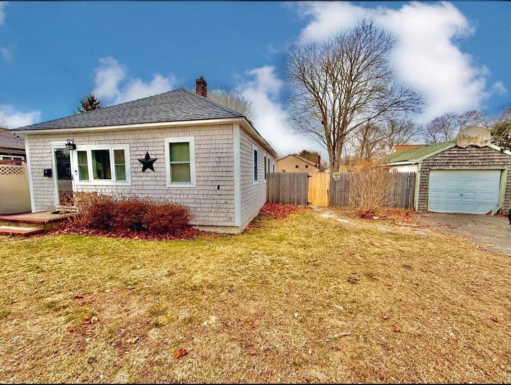 Sandwich Rd, Wareham, MA 02571
