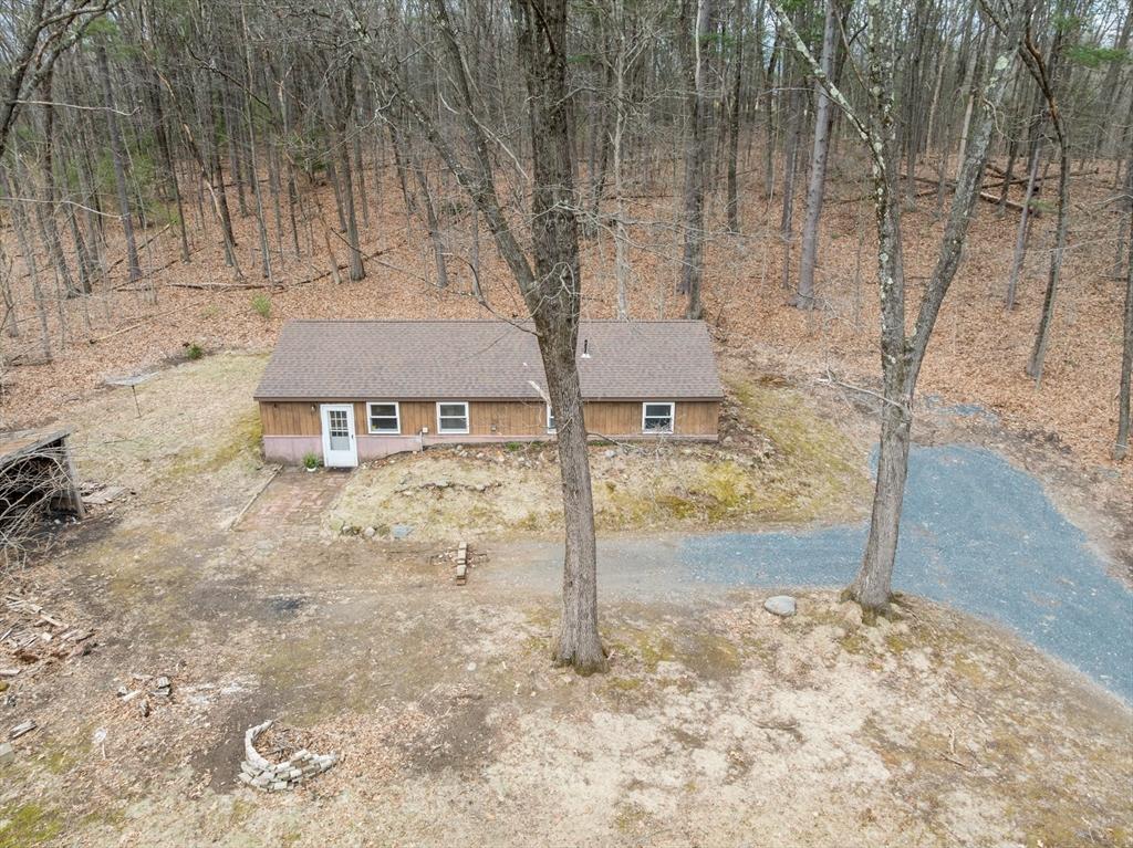 E Taylor Hill Rd, Montague, MA 01351