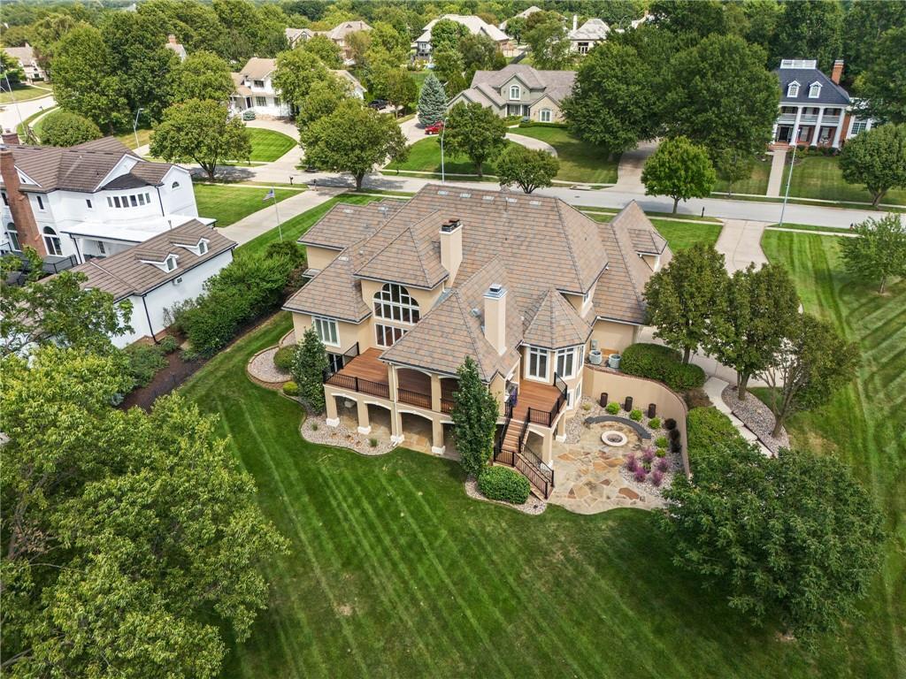 N Bradford Ave, Kansas City, MO 64154