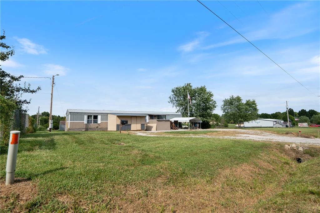 Covered Bridge Rd, Sedalia, MO 65301