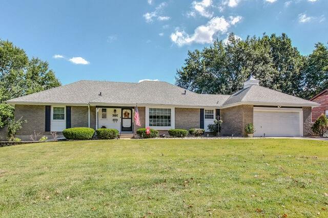 S Forest Ave, Independence, MO 64052