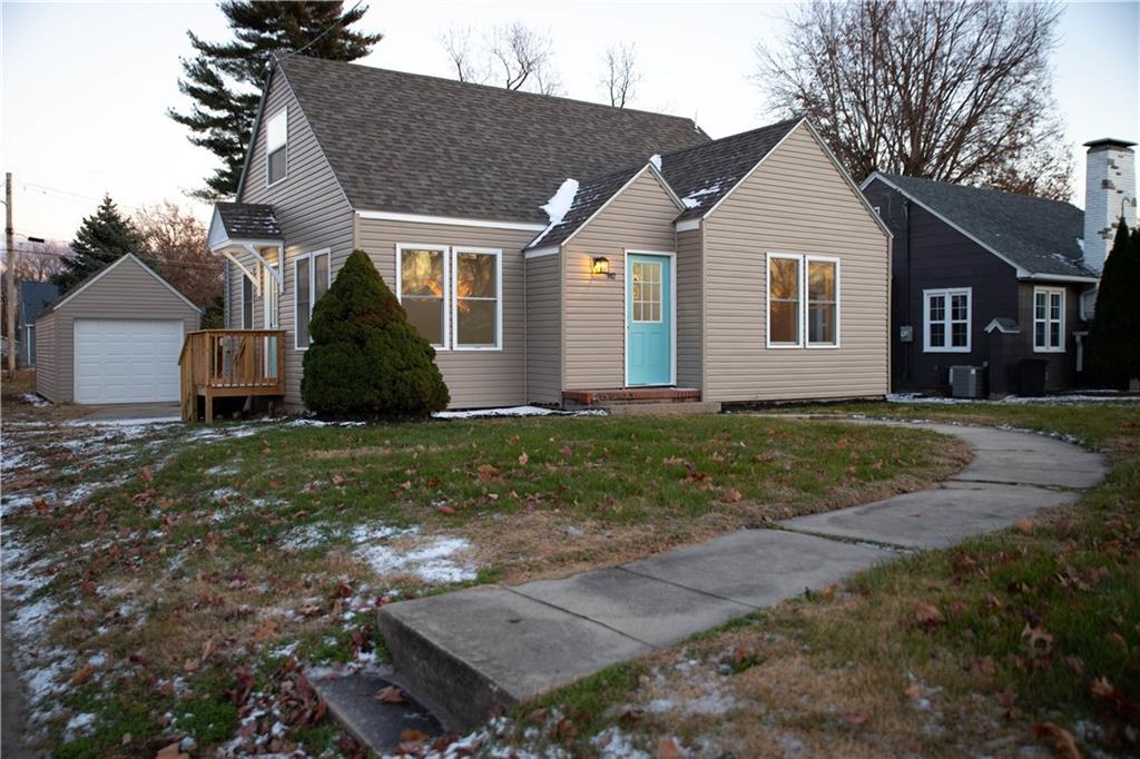 S Ellsworth Ave, Marshall, MO 65340
