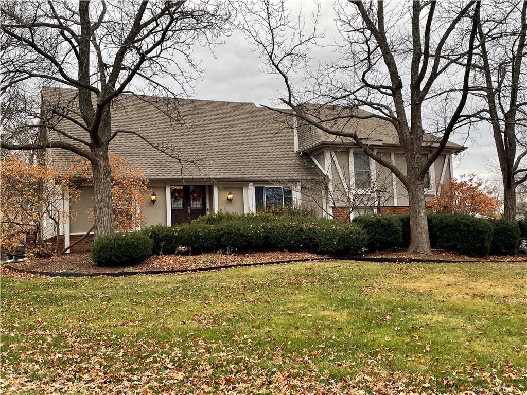 W 104th St, Overland Park, KS 66212
