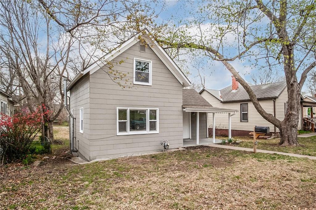 S 2nd St, Leavenworth, KS 66048