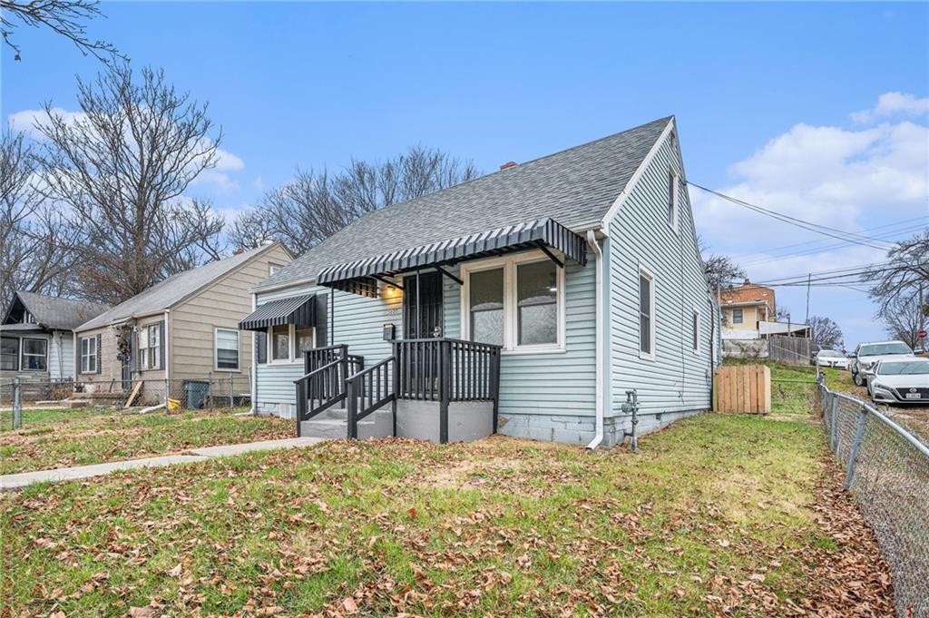 S Benton Ave, Kansas City, MO 64130