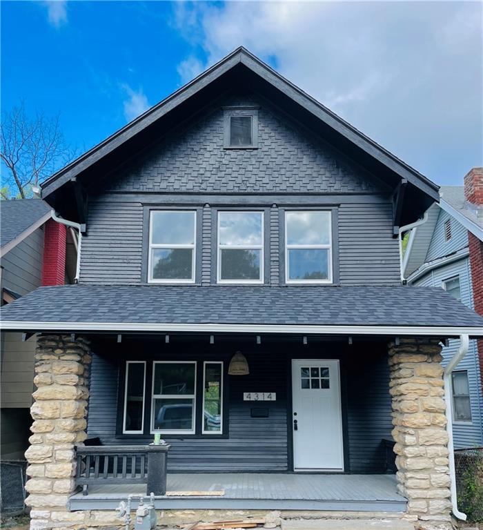Wayne Ave, Kansas City, MO 64110