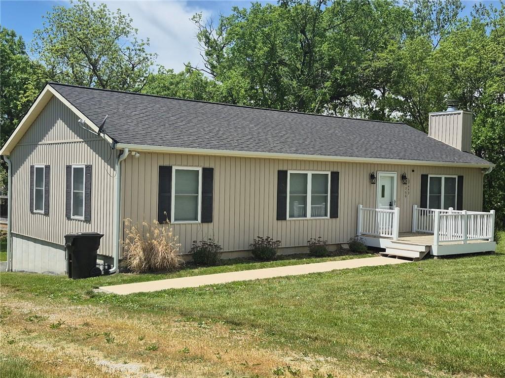 Lake Viking Ter, Gallatin, MO 64640