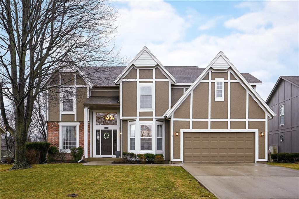 W 140th St, Overland Park, KS 66224