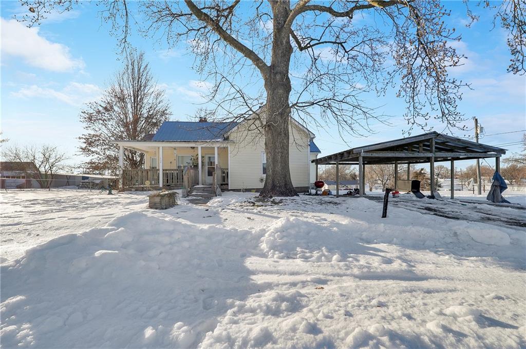 Pine St, Blackburn, MO 65321