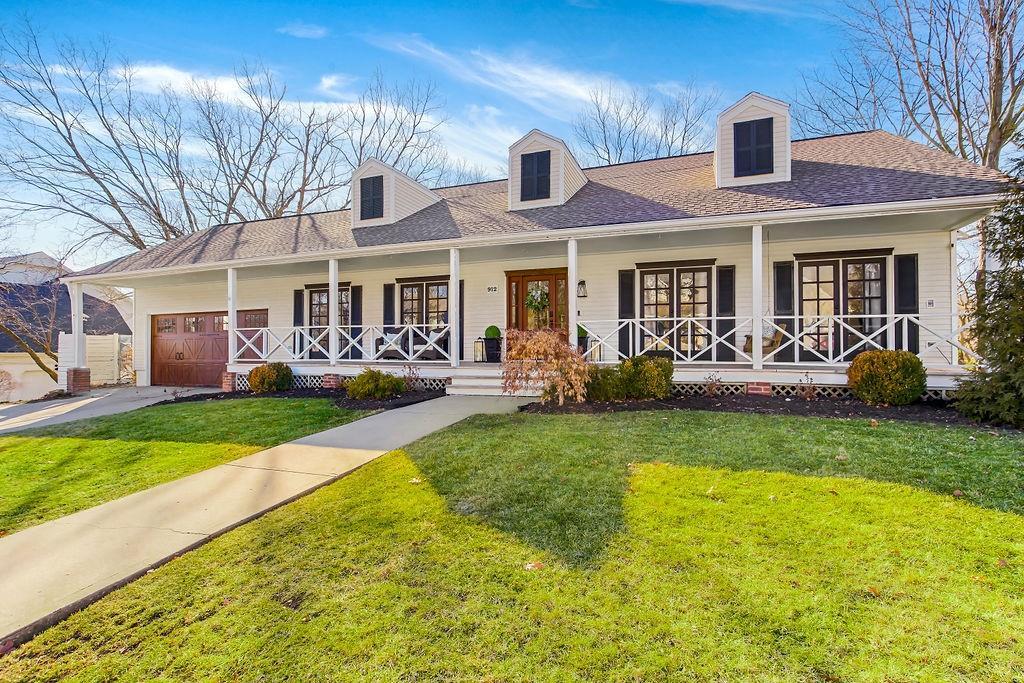 Wildbriar Dr, Liberty, MO 64068