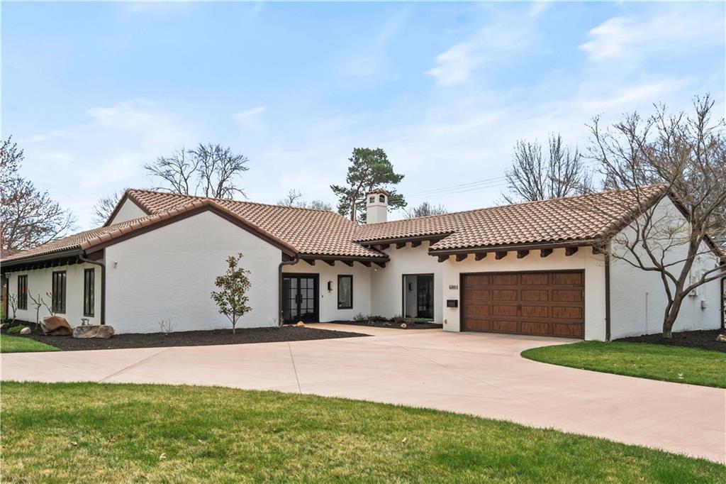 Belinder Ave, Mission Hills, KS 66208