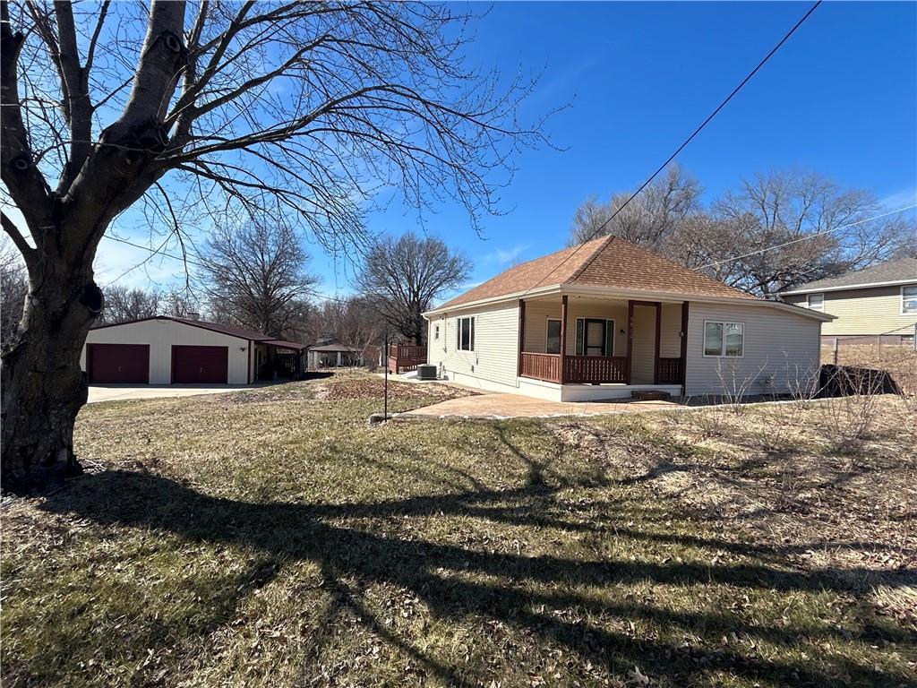 S 14th St, Saint Joseph, MO 64504